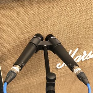 SM57 Doppelmikrofonklemme zur Umsetzung „Fredman Technik“